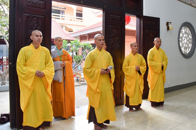 Nhóm Hiểu và Thương: Cúng dường Trường Hạ - 2023