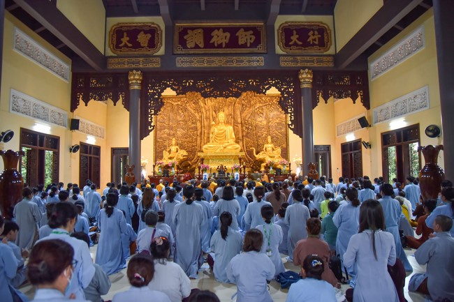 Nhóm Hiểu và Thương: Cúng dường Trường Hạ - 2023