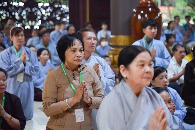 Nhóm Hiểu và Thương: Cúng dường Trường Hạ - 2023