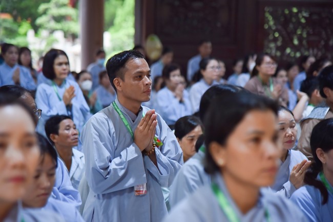 Nhóm Hiểu và Thương: Cúng dường Trường Hạ - 2023