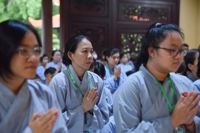 Nhóm Hiểu và Thương: Cúng dường Trường Hạ - 2023