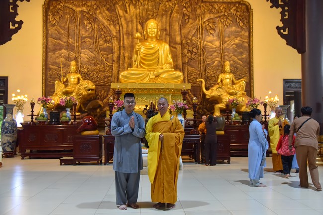 Nhóm Hiểu và Thương: Cúng dường Trường Hạ - 2023