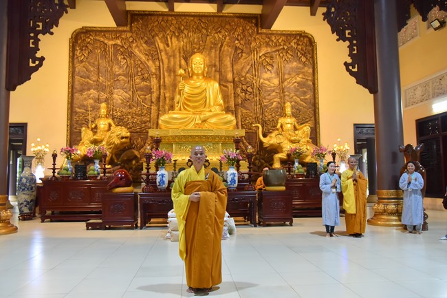 Nhóm Hiểu và Thương: Cúng dường Trường Hạ - 2023