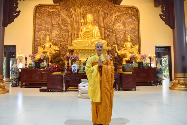 Nhóm Hiểu và Thương: Cúng dường Trường Hạ - 2023