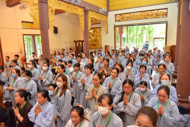 Nhóm Hiểu và Thương: Cúng dường Trường Hạ - 2023