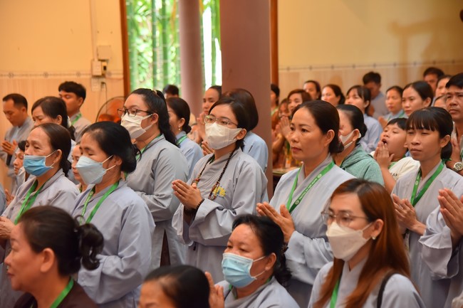 Nhóm Hiểu và Thương: Cúng dường Trường Hạ - 2023