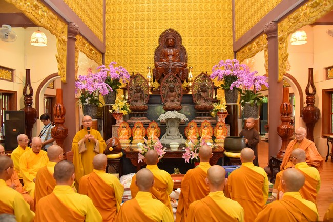 Nhóm Hiểu và Thương: Cúng dường Trường Hạ - 2023