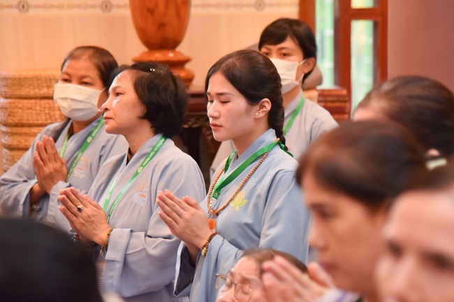 Nhóm Hiểu và Thương: Cúng dường Trường Hạ - 2023