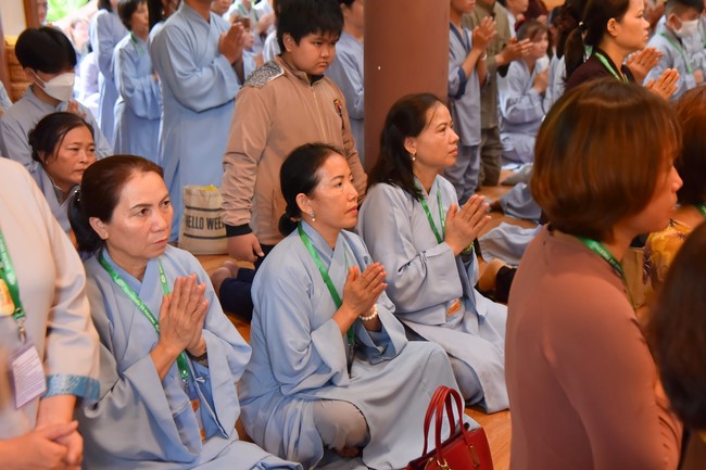 Nhóm Hiểu và Thương: Cúng dường Trường Hạ - 2023