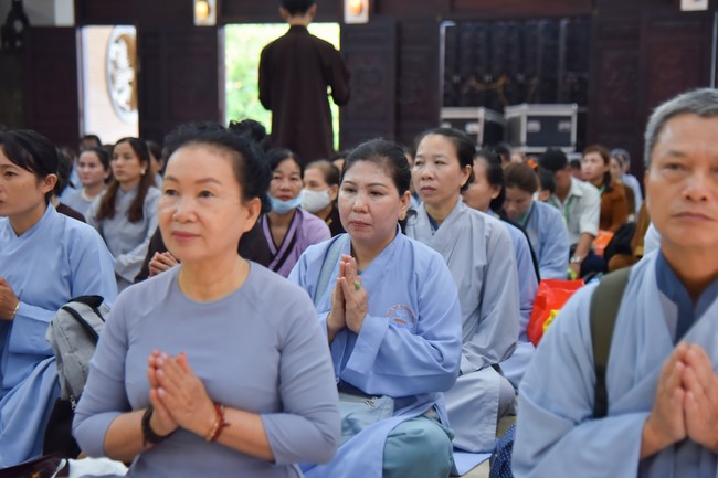 Nhóm Hiểu và Thương: Cúng dường Trường Hạ - 2023