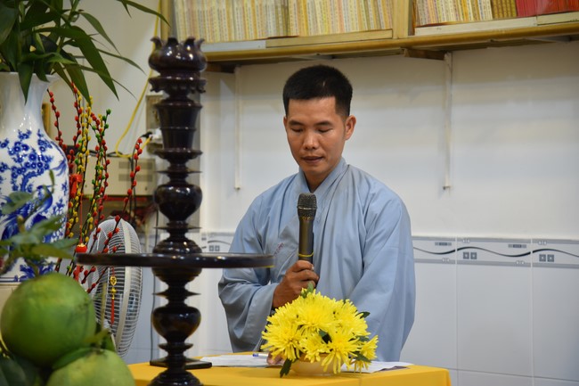 Basic Buddhist program and giving gifts at Minh Chat Ashram in Can Tho