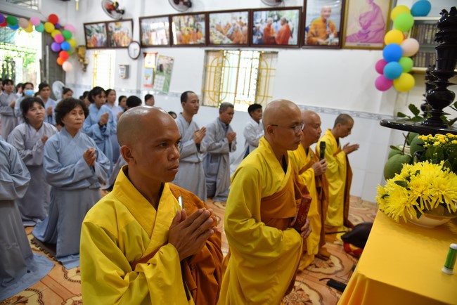 The 6th One-Day Retreat, and Celebrating the Longevity at Minh Chat Ashram in Can Tho
