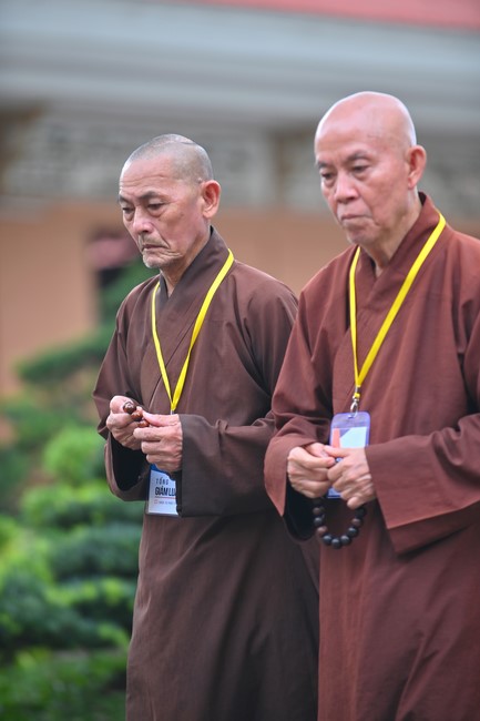 Dharma Talk Cloudless skyline in the 100th Seven-Day Retreat