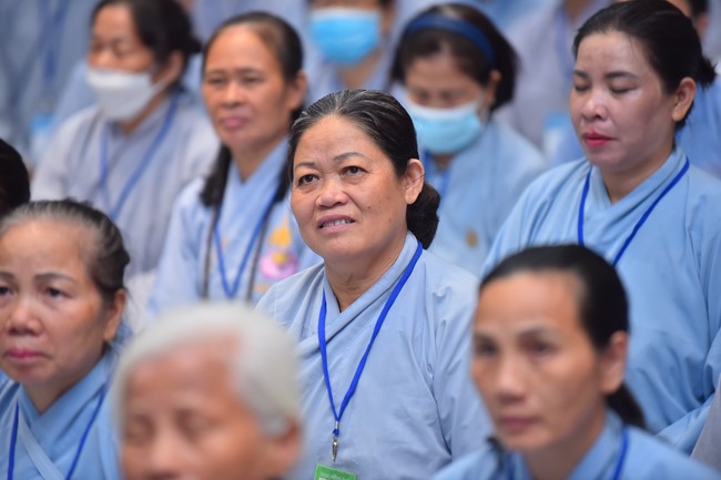 Dharma Talk Cloudless skyline in the 100th Seven-Day Retreat