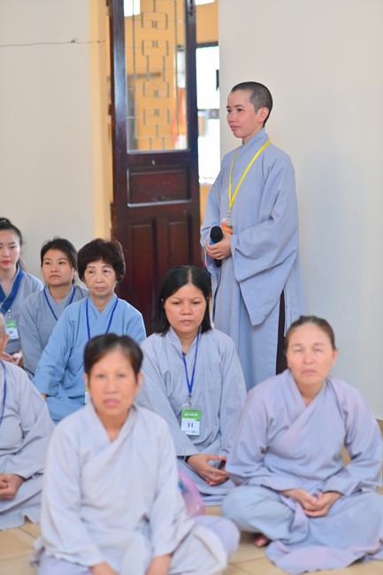 Dharma Talk “Stop and transform karma” – The 100th Seven-Day Retreat.