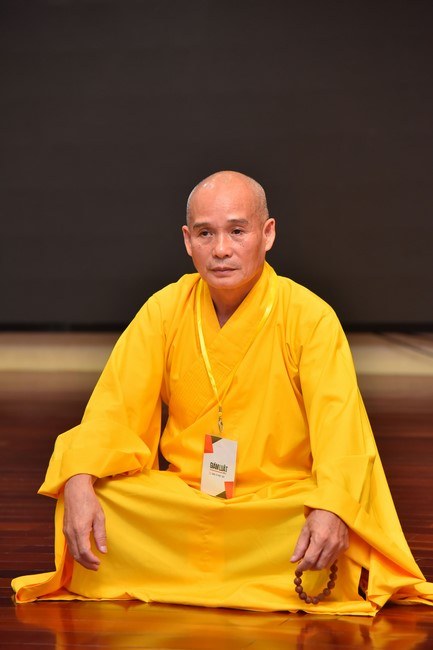 Dharma Talk “Stop and transform karma” – The 100th Seven-Day Retreat.