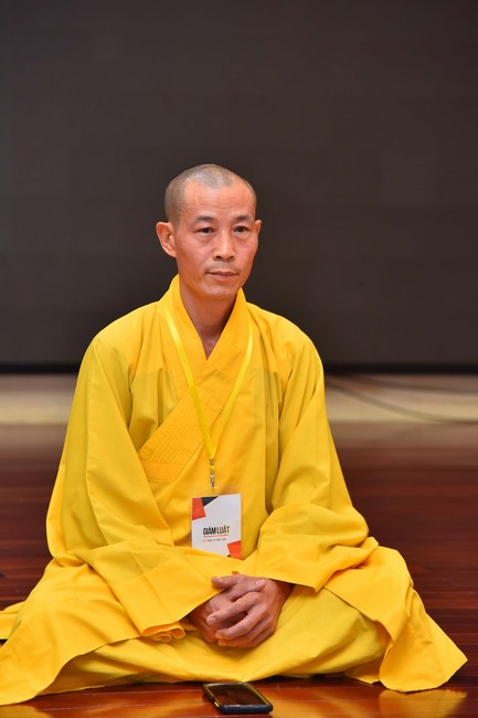 Dharma Talk “Stop and transform karma” – The 100th Seven-Day Retreat.
