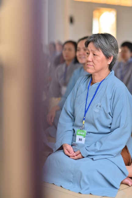 Dharma Talk “Stop and transform karma” – The 100th Seven-Day Retreat.