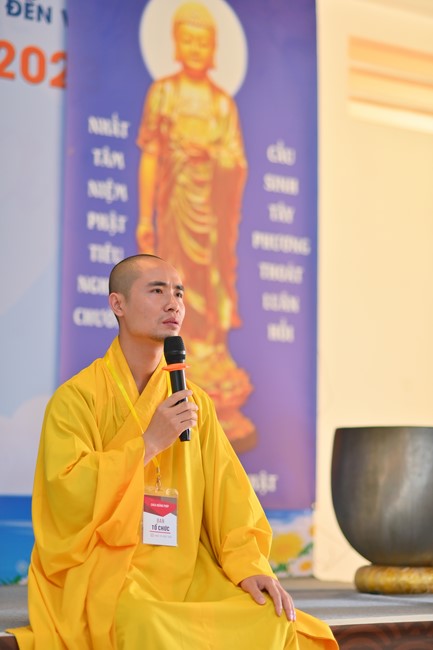Dharma Talk “Stop and transform karma” – The 100th Seven-Day Retreat.