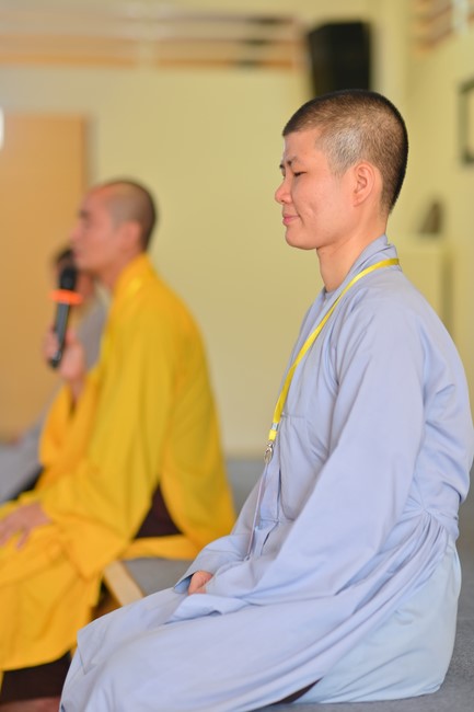 Dharma Talk “Stop and transform karma” – The 100th Seven-Day Retreat.
