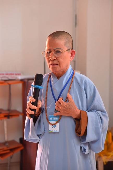 Dharma Talk “Stop and transform karma” – The 100th Seven-Day Retreat.