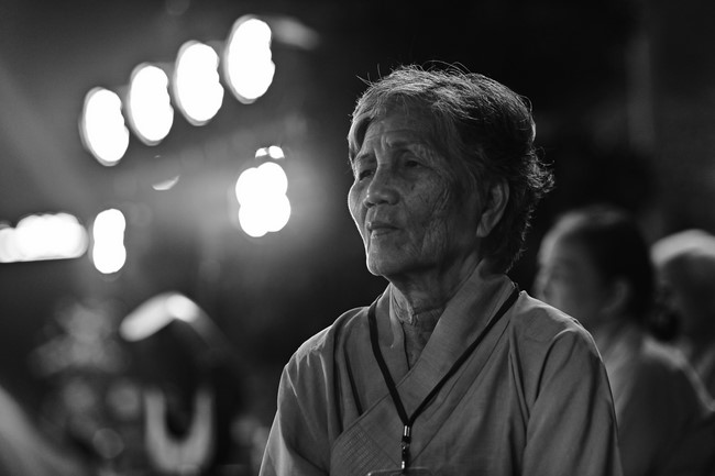 Three-Jewel gratitude Ceremony in the 100th seven-day Retreat