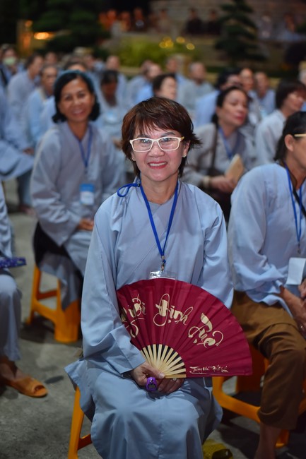 Three-Jewel gratitude Ceremony in the 100th seven-day Retreat