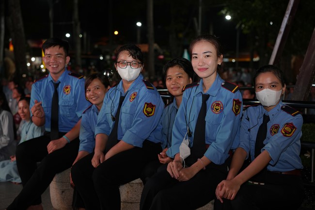 Three-Jewel gratitude Ceremony in the 100th seven-day Retreat