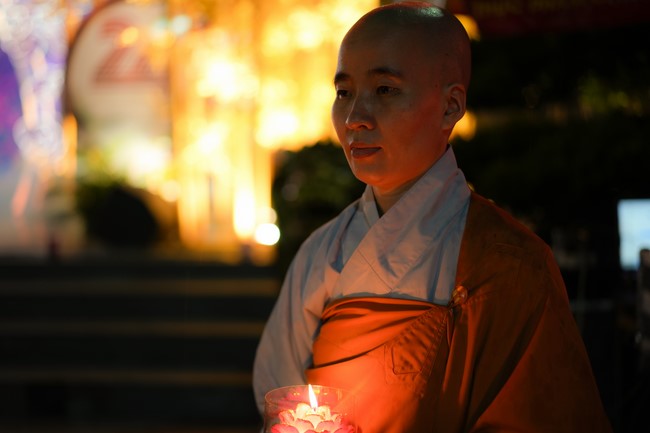 Three-Jewel gratitude Ceremony in the 100th seven-day Retreat