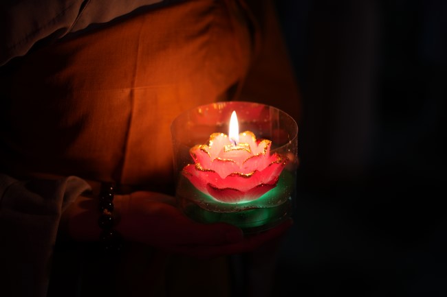 Three-Jewel gratitude Ceremony in the 100th seven-day Retreat