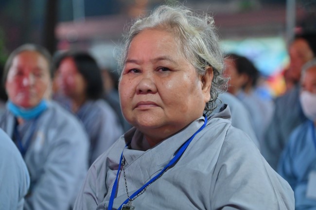 Three-Jewel gratitude Ceremony in the 100th seven-day Retreat