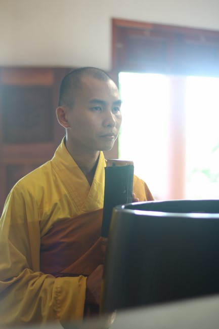One- day Practice and Three-Jewel refuge Ceremony at Giai Lam Pagoda - Ha Tinh