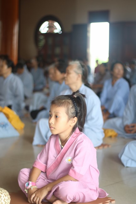 One- day Practice and Three-Jewel refuge Ceremony at Giai Lam Pagoda - Ha Tinh