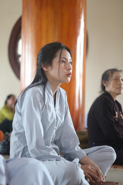 One- day Practice and Three-Jewel refuge Ceremony at Giai Lam Pagoda - Ha Tinh