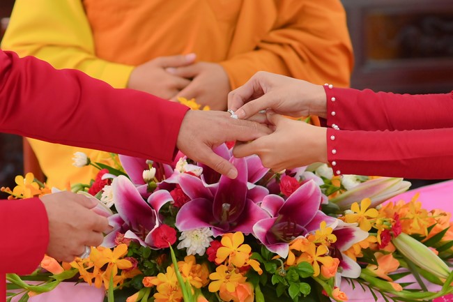 Wedding Ceremony at the pagoda