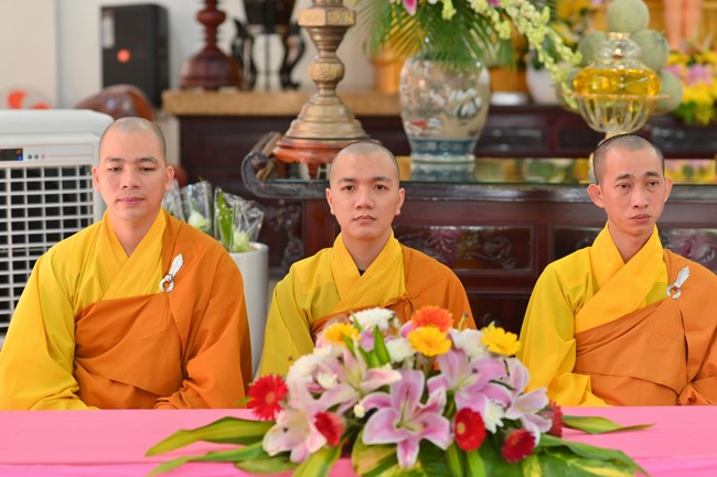 Wedding Ceremony at the pagoda