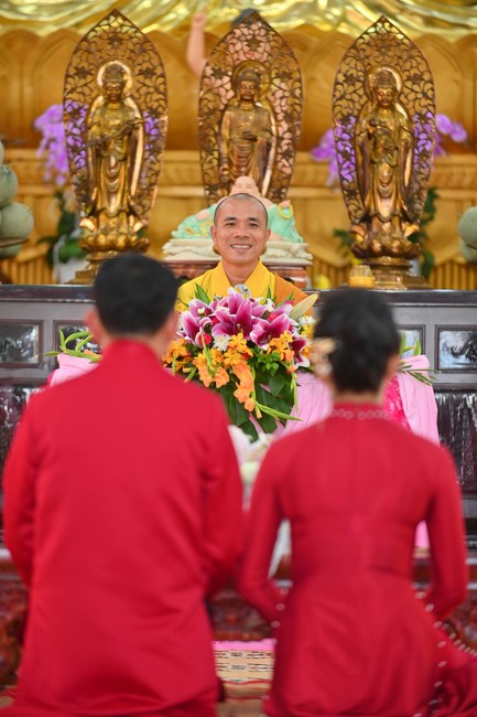 Wedding Ceremony at the pagoda