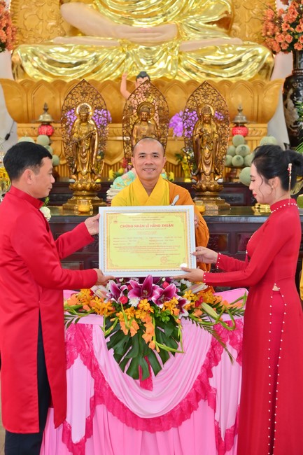 Wedding Ceremony at the pagoda