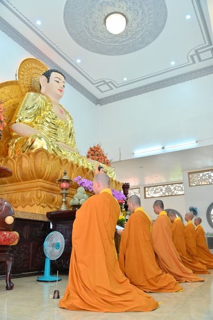Wedding Ceremony at the pagoda