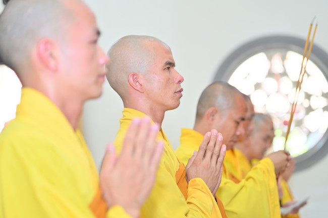 Wedding Ceremony at the pagoda