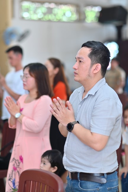 Wedding Ceremony at the pagoda