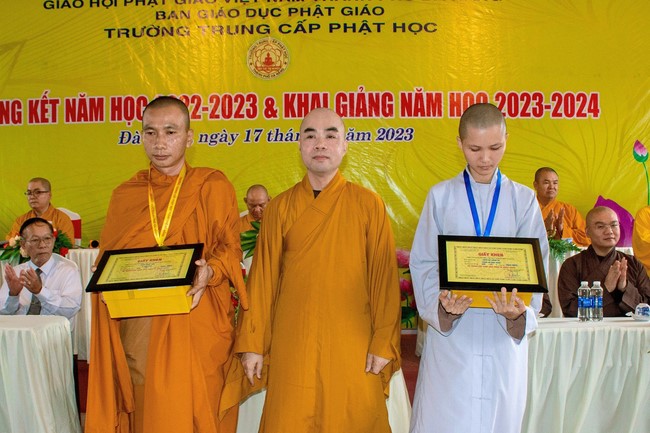 Ngo Chan Tu Education Talent Monk Fund