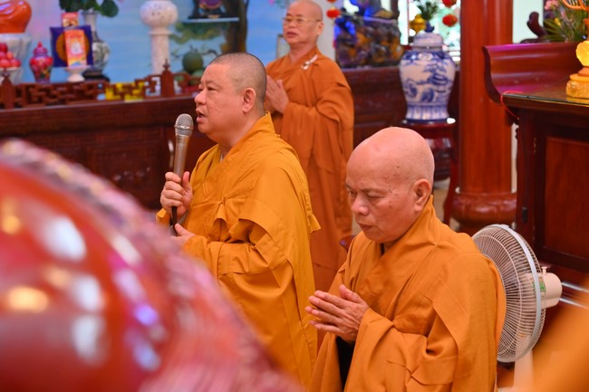 Holding Pravaranà Ceremony of the Director Board (DB) of Hoc Mon district's Vietnam Buddhist Sangha (VBS)