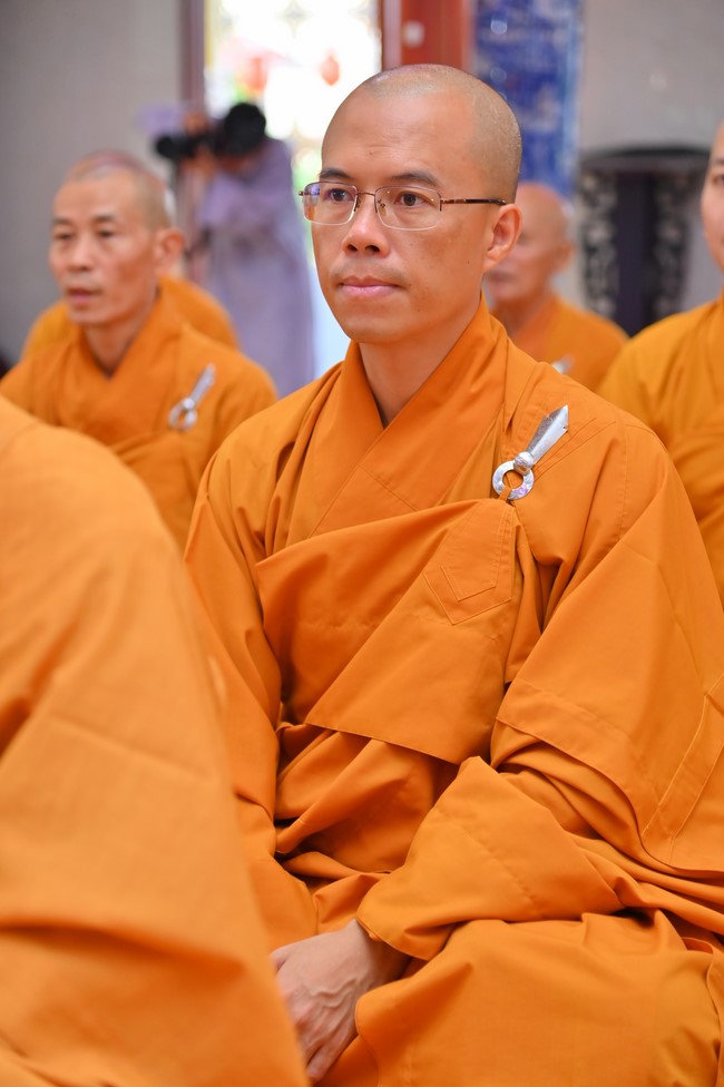 Holding Pravaranà Ceremony of the Director Board (DB) of Hoc Mon district's Vietnam Buddhist Sangha (VBS)