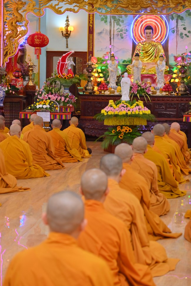 Holding Pravaranà Ceremony of the Director Board (DB) of Hoc Mon district's Vietnam Buddhist Sangha (VBS)