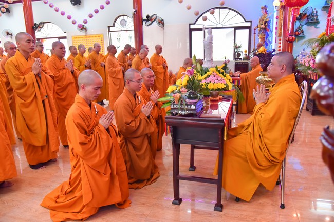 Holding Pravaranà Ceremony of the Director Board (DB) of Hoc Mon district's Vietnam Buddhist Sangha (VBS)