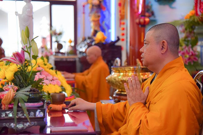Holding Pravaranà Ceremony of the Director Board (DB) of Hoc Mon district's Vietnam Buddhist Sangha (VBS)