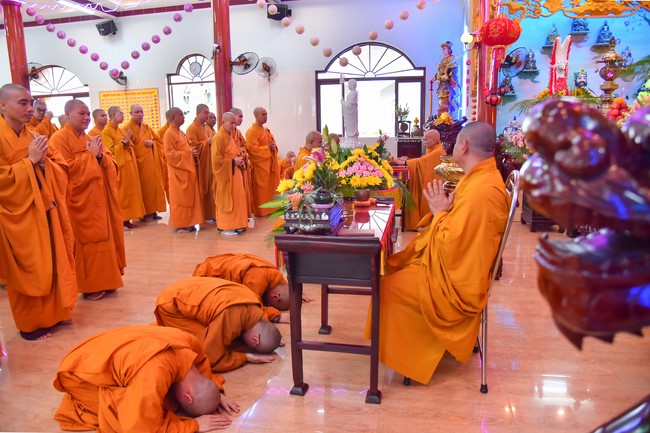 Holding Pravaranà Ceremony of the Director Board (DB) of Hoc Mon district's Vietnam Buddhist Sangha (VBS)