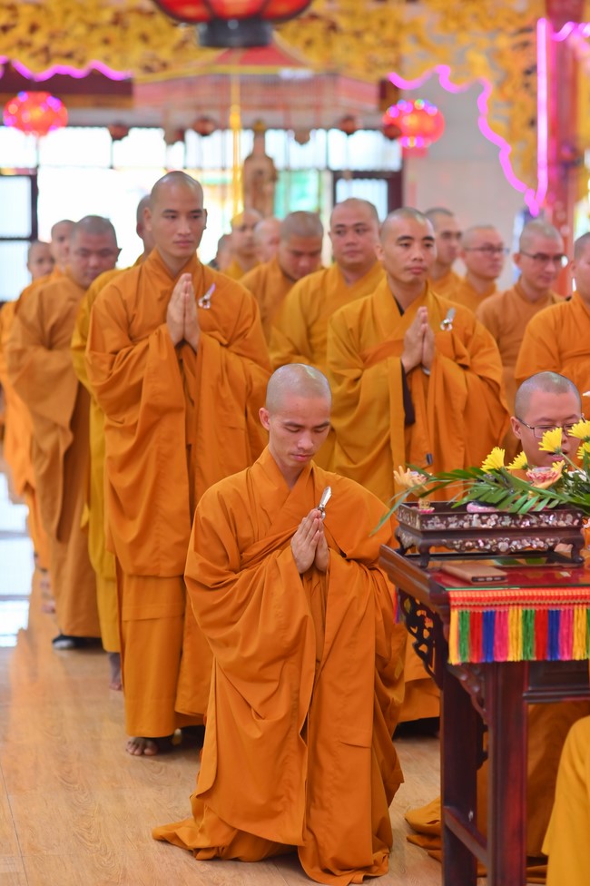 Holding Pravaranà Ceremony of the Director Board (DB) of Hoc Mon district's Vietnam Buddhist Sangha (VBS)