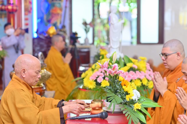 Holding Pravaranà Ceremony of the Director Board (DB) of Hoc Mon district's Vietnam Buddhist Sangha (VBS)